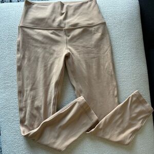 Lululemon 7/8” Size 4 Leggings